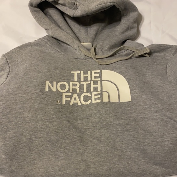 The North Face Women’s Hoodie Sweater ! - Picture 3 of 5